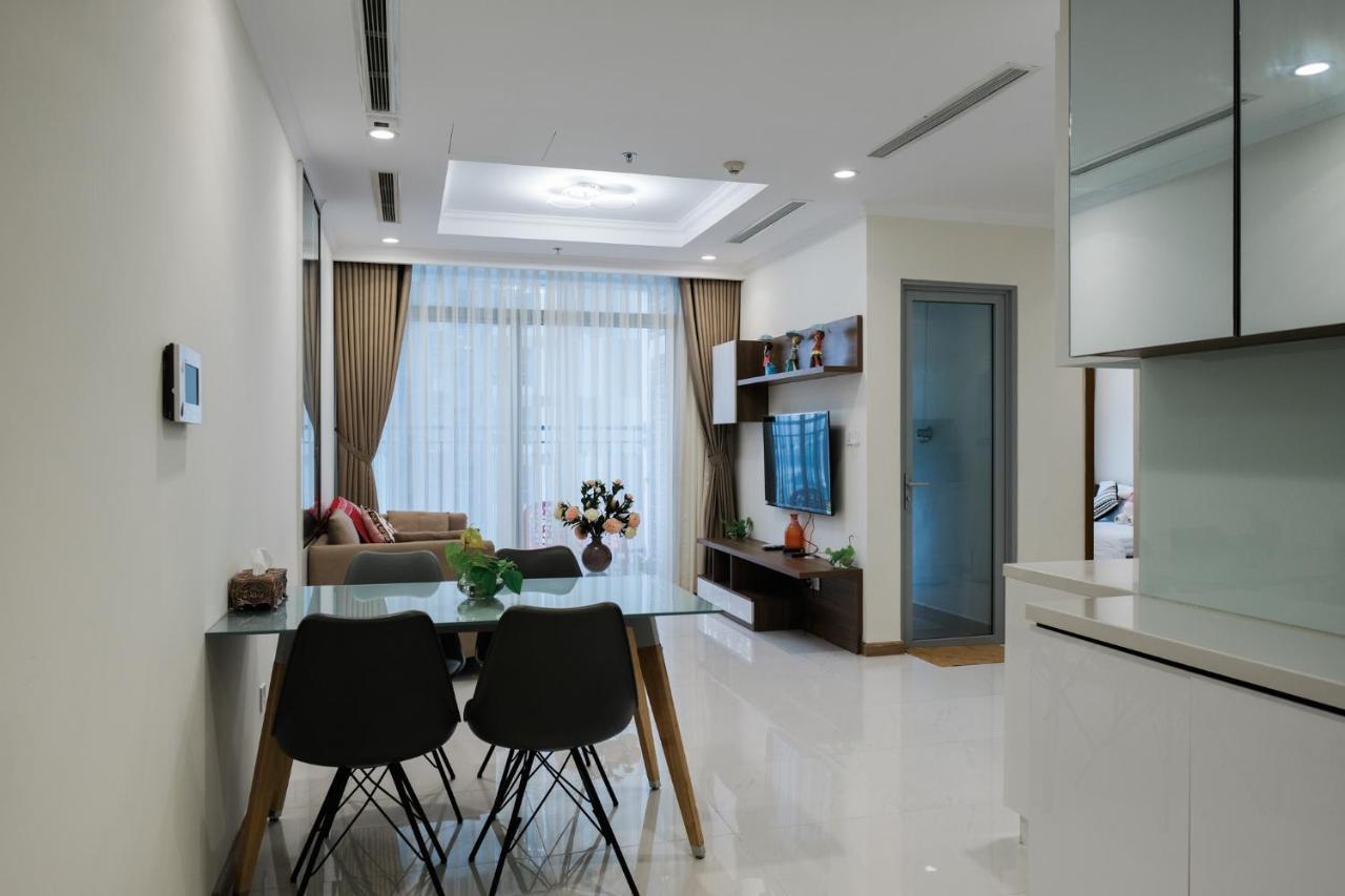 Vinhomes Central Park Jack Hai Luxury Service Apartment Ho-Chi-Minh-Stadt Exterior foto