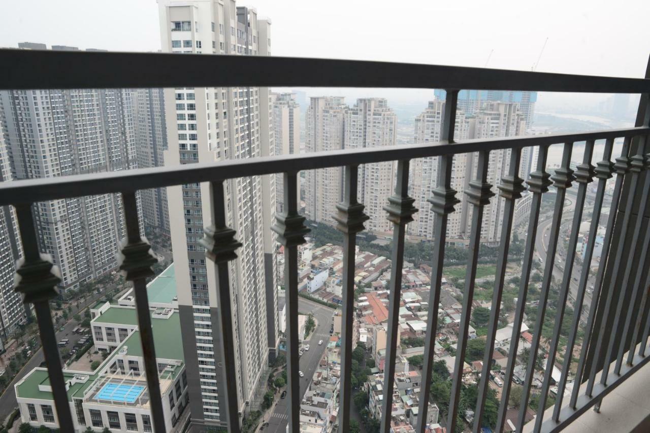 Vinhomes Central Park Jack Hai Luxury Service Apartment Ho-Chi-Minh-Stadt Exterior foto