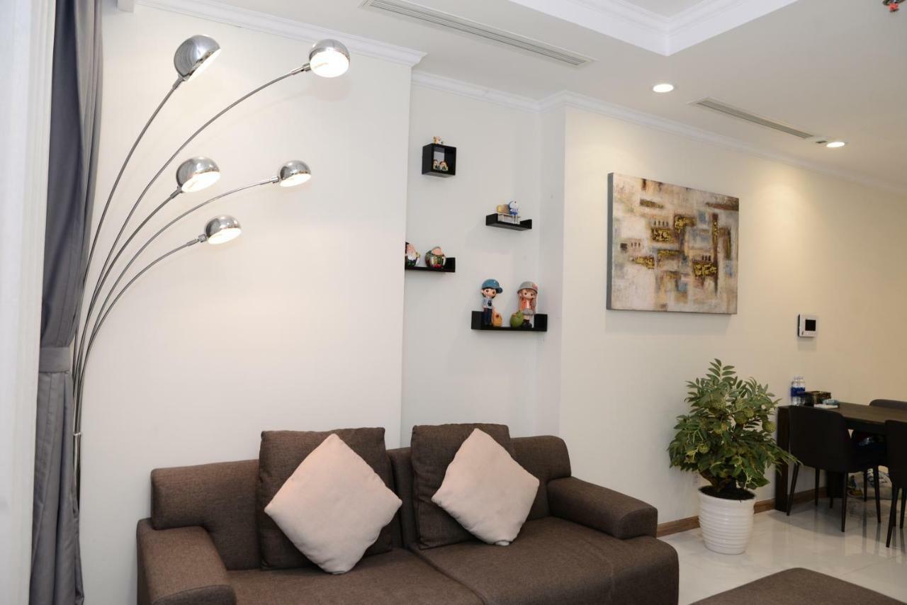 Vinhomes Central Park Jack Hai Luxury Service Apartment Ho-Chi-Minh-Stadt Exterior foto